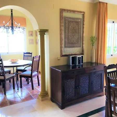 Vila Majestic Comfortable Bahia de Casares