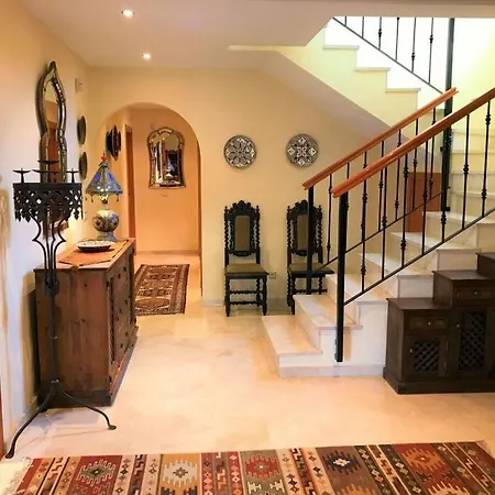 Majestic Comfortable Bahia de Casares