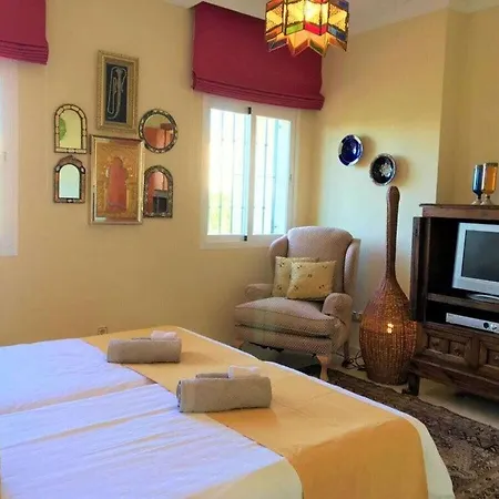 Majestic Comfortable Bahia de Casares